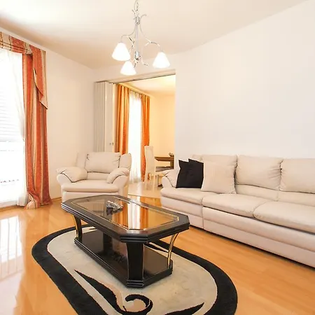 Three Wells Appartement *